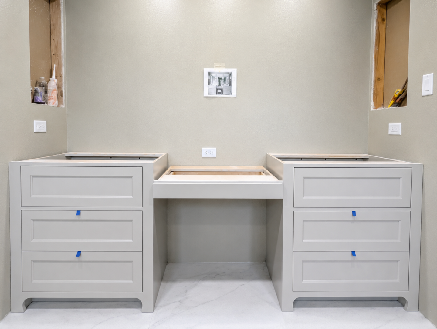 Bergar Vanity by Wooden Woodworks