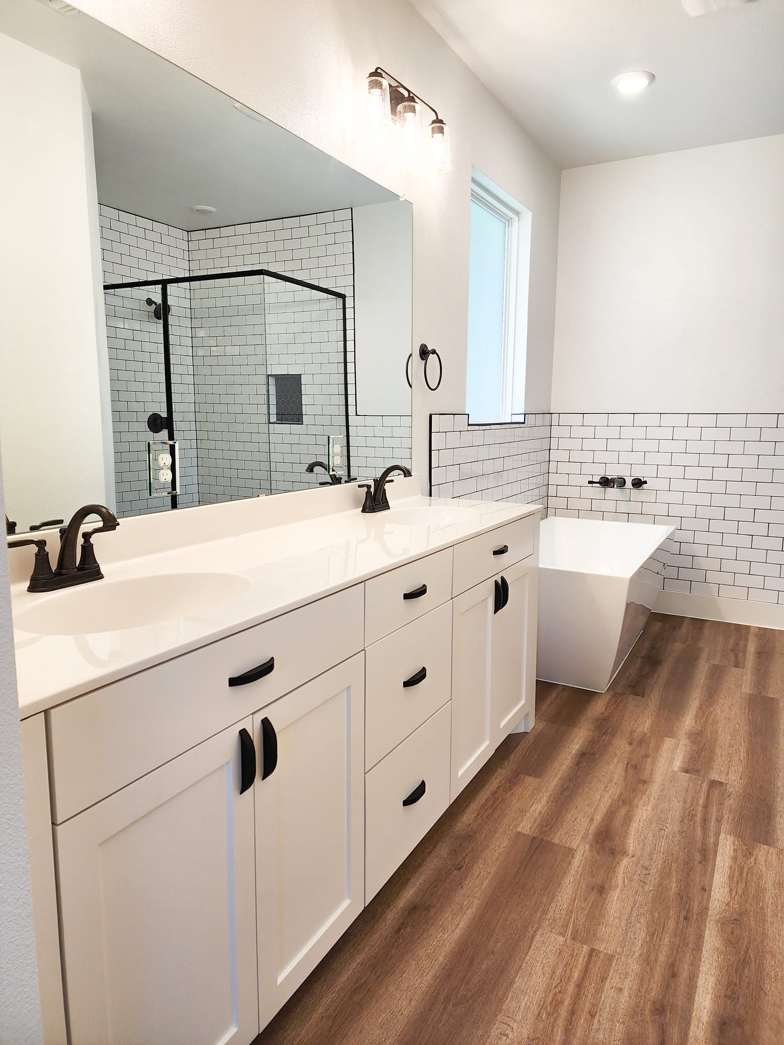 Custom bathroom vanity by Wooden Woodworks in Central Texas