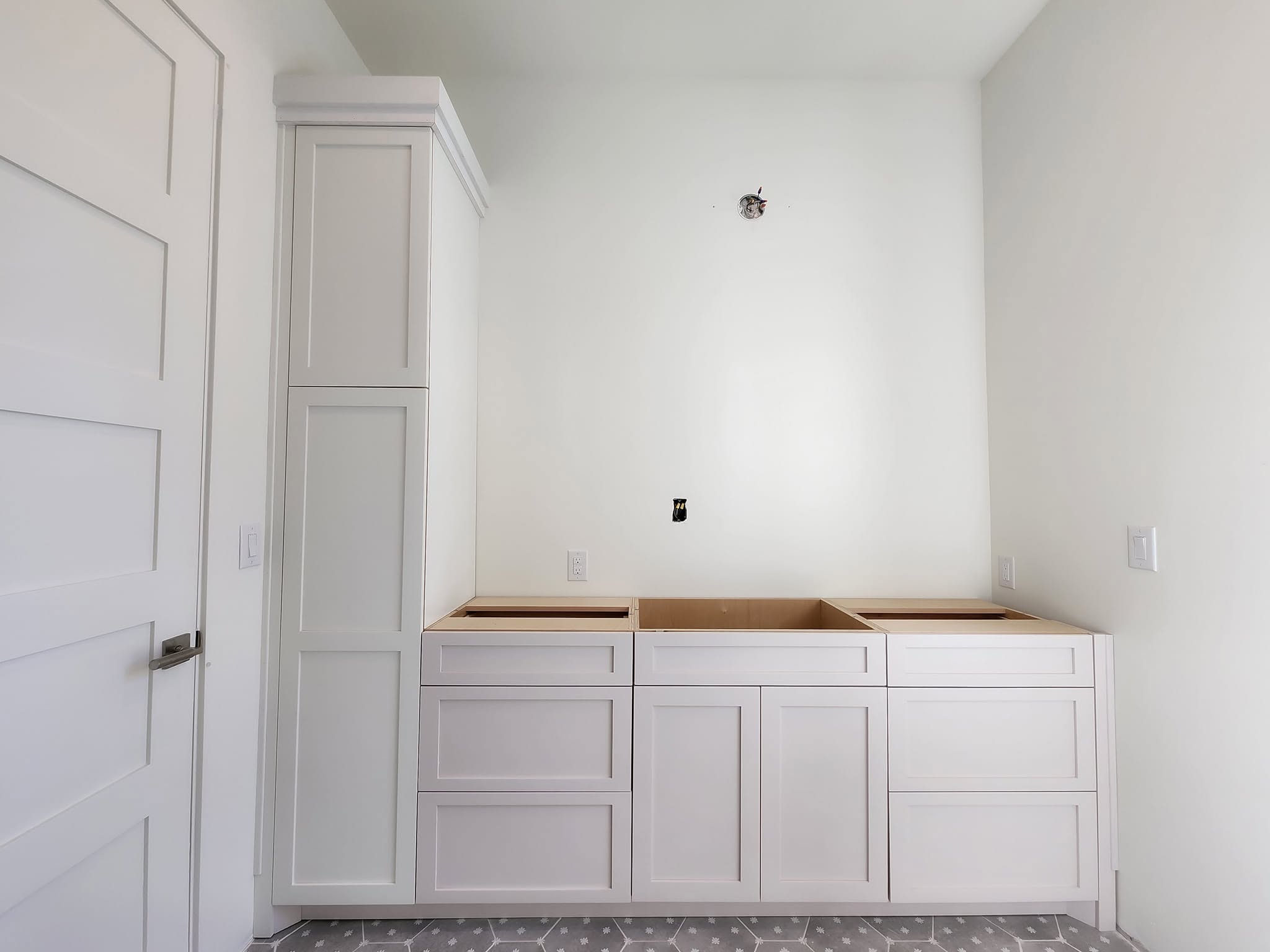 Custom bathroom vanity by Wooden Woodworks in Central Texas