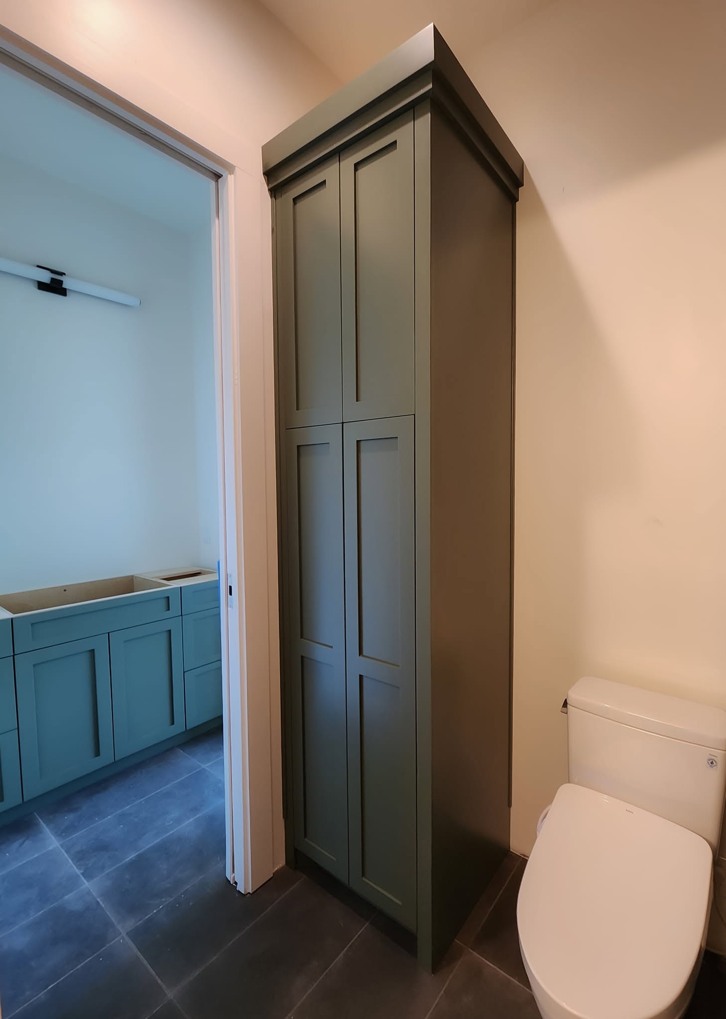 Custom bathroom vanity by Wooden Woodworks in Central Texas