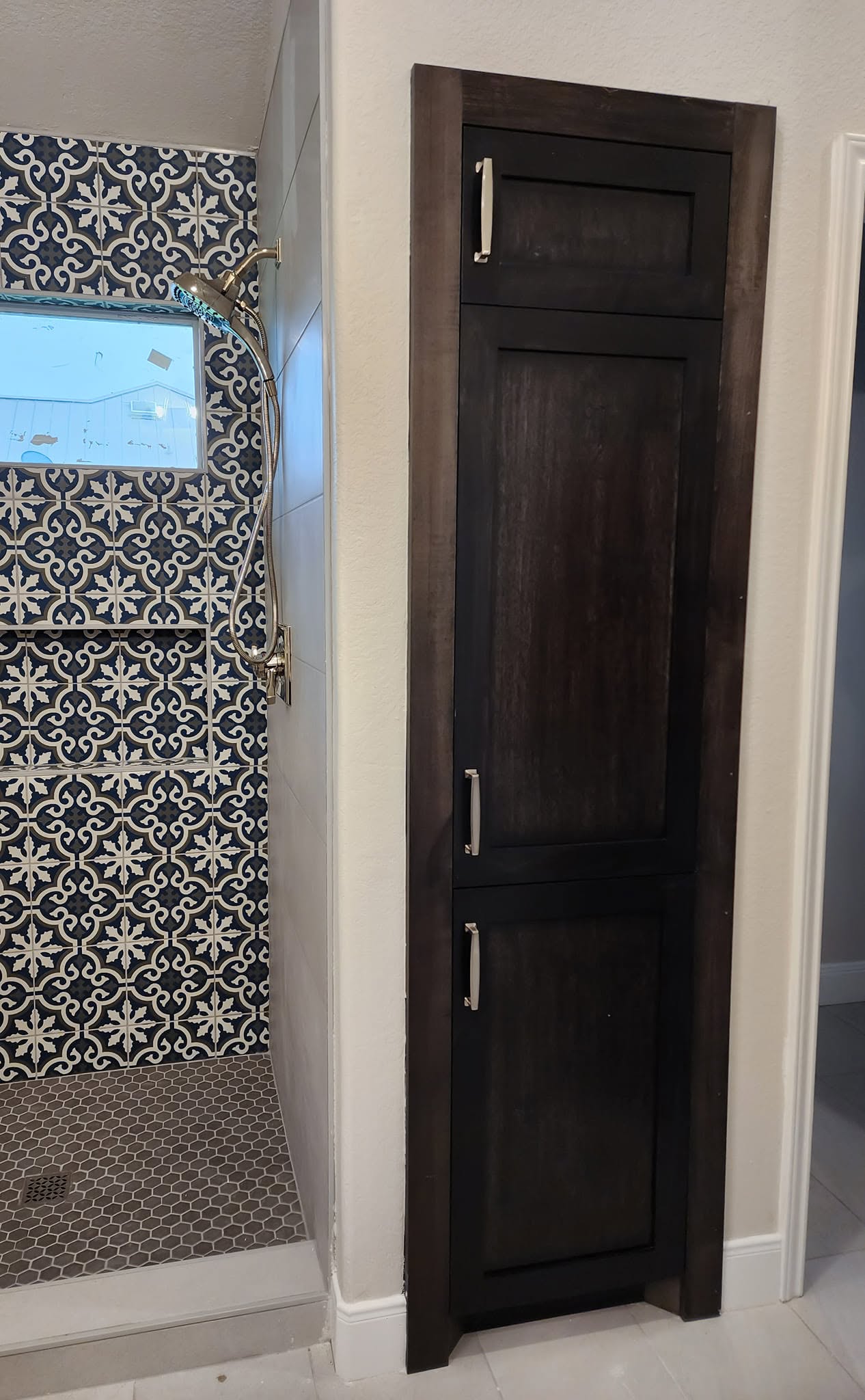 Custom bathroom vanity by Wooden Woodworks in Central Texas