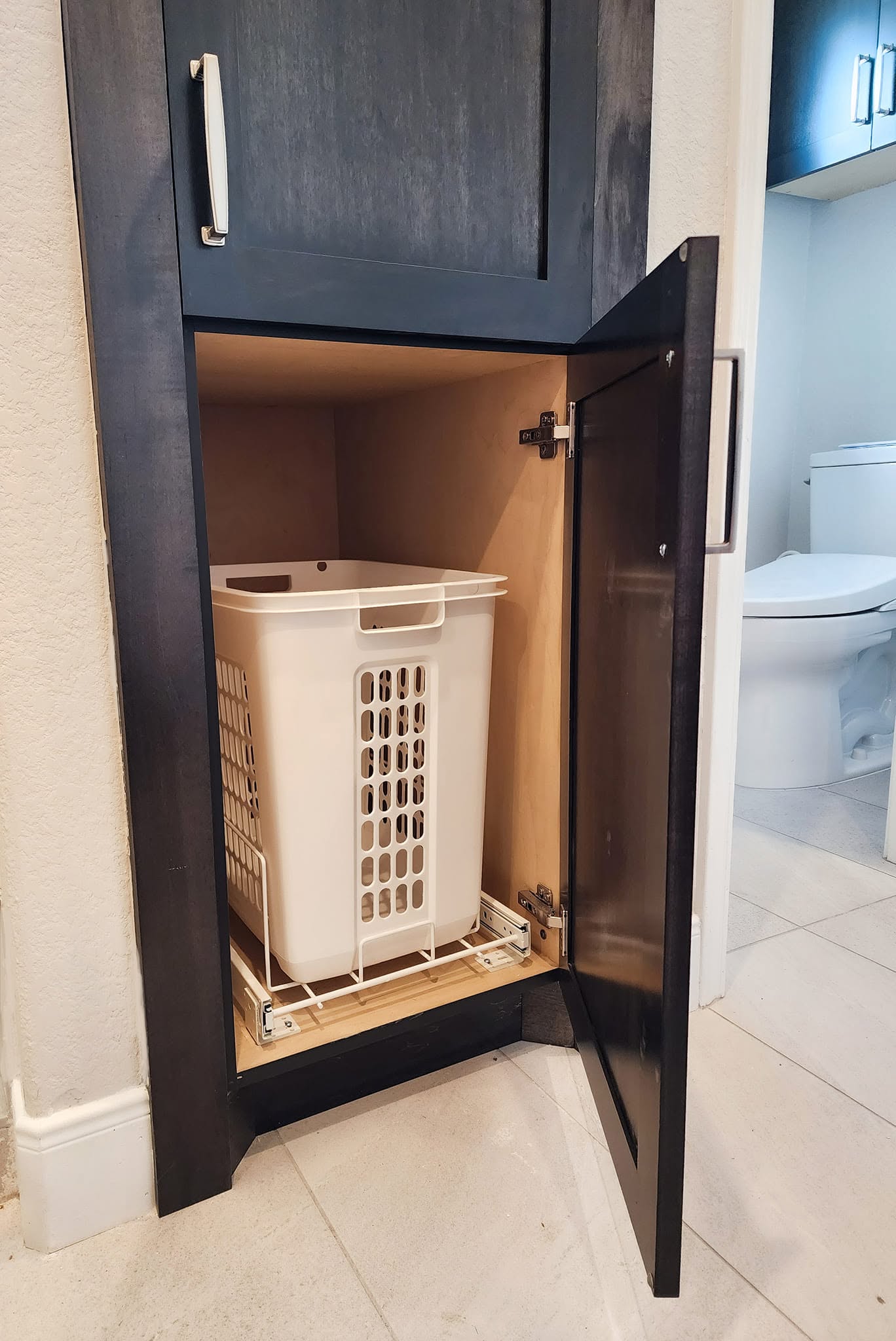 Custom bathroom vanity by Wooden Woodworks in Central Texas