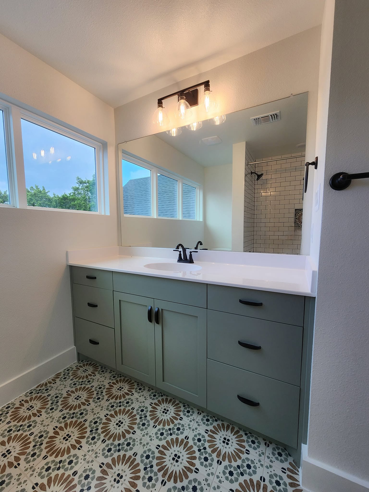 Custom bathroom vanity by Wooden Woodworks in Central Texas