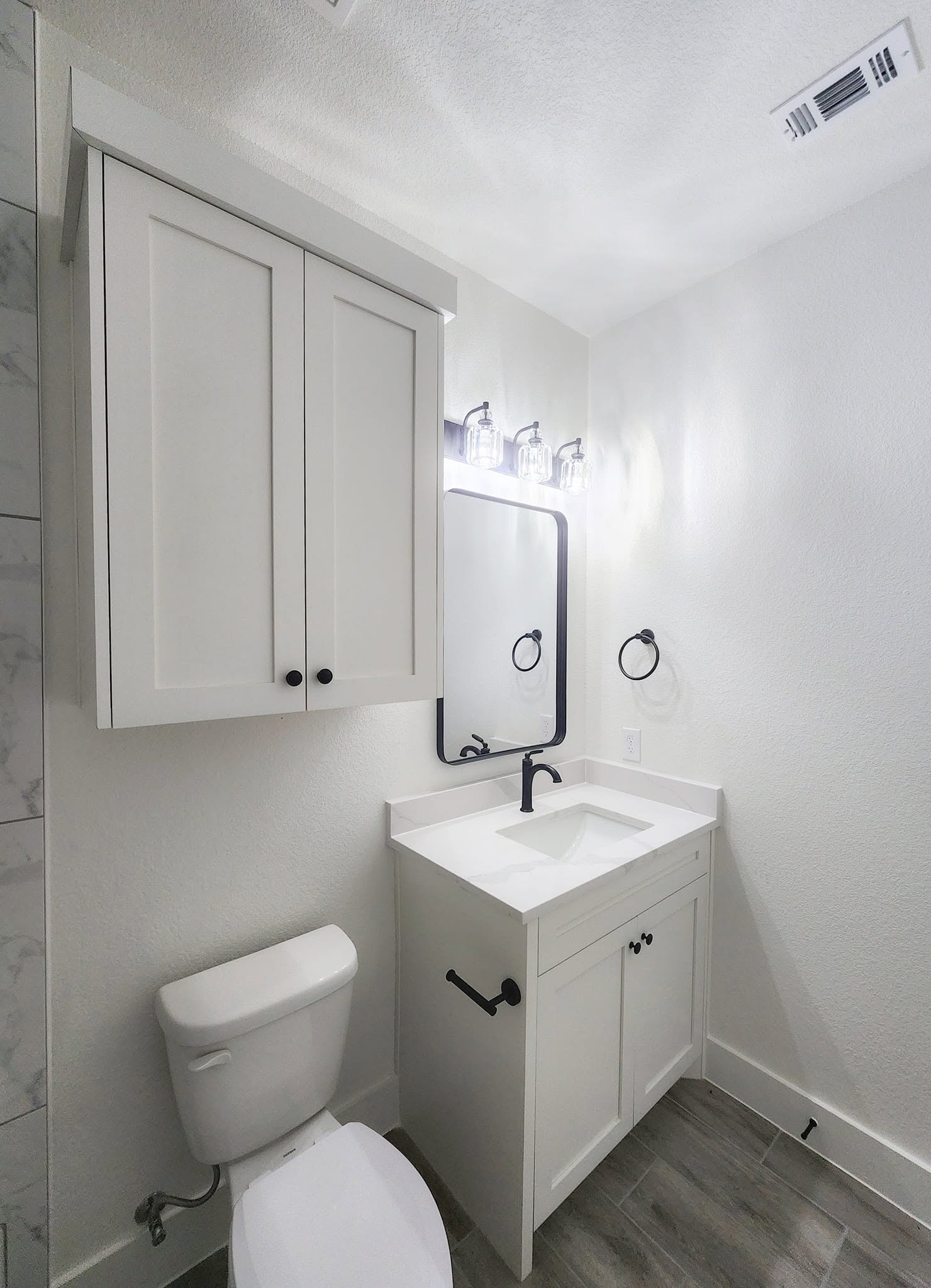Custom bathroom vanity by Wooden Woodworks in Central Texas