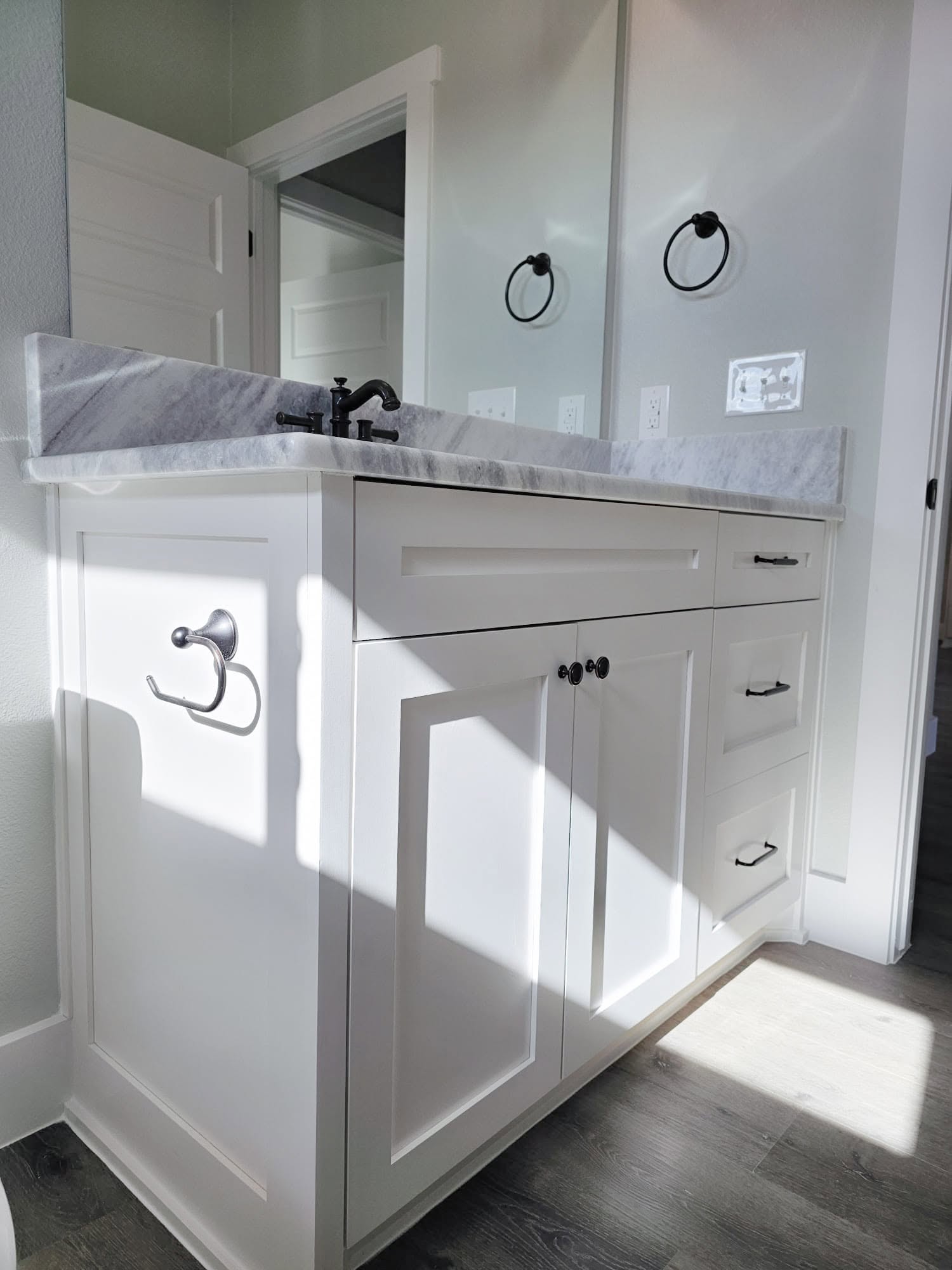 Custom bathroom vanity by Wooden Woodworks in Central Texas