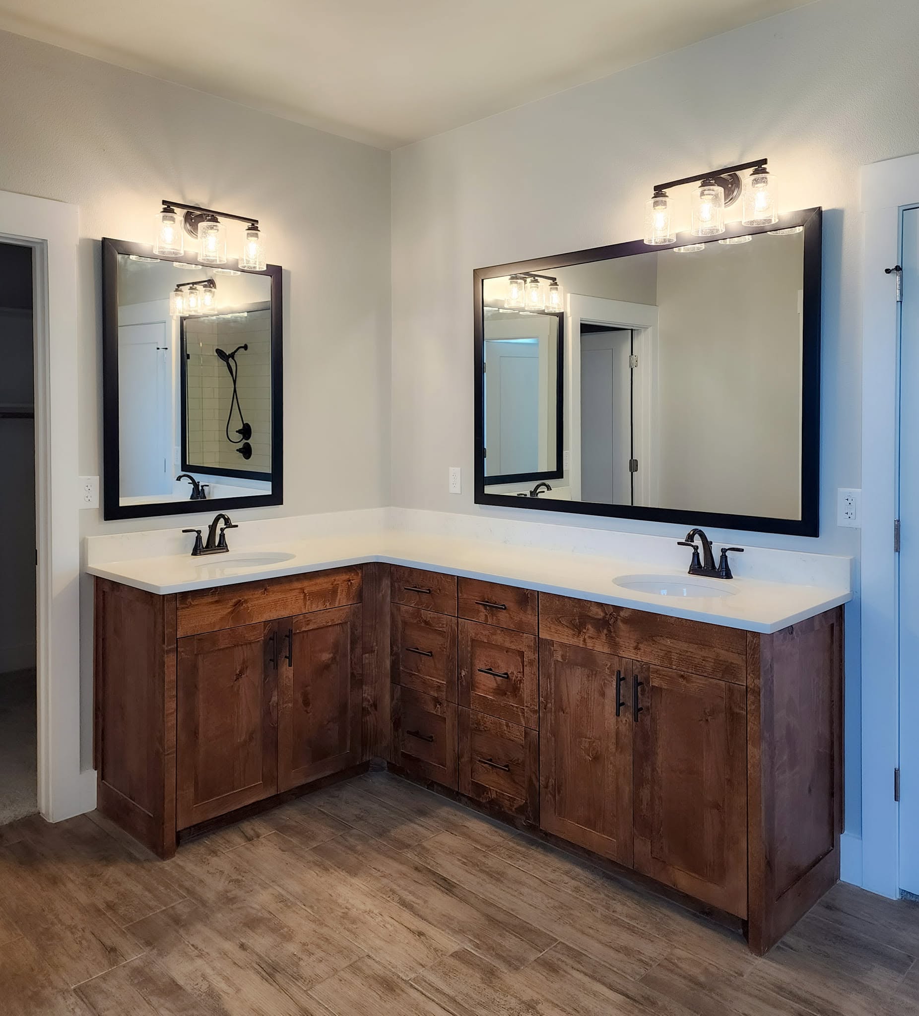 Custom bathroom vanity by Wooden Woodworks in Central Texas