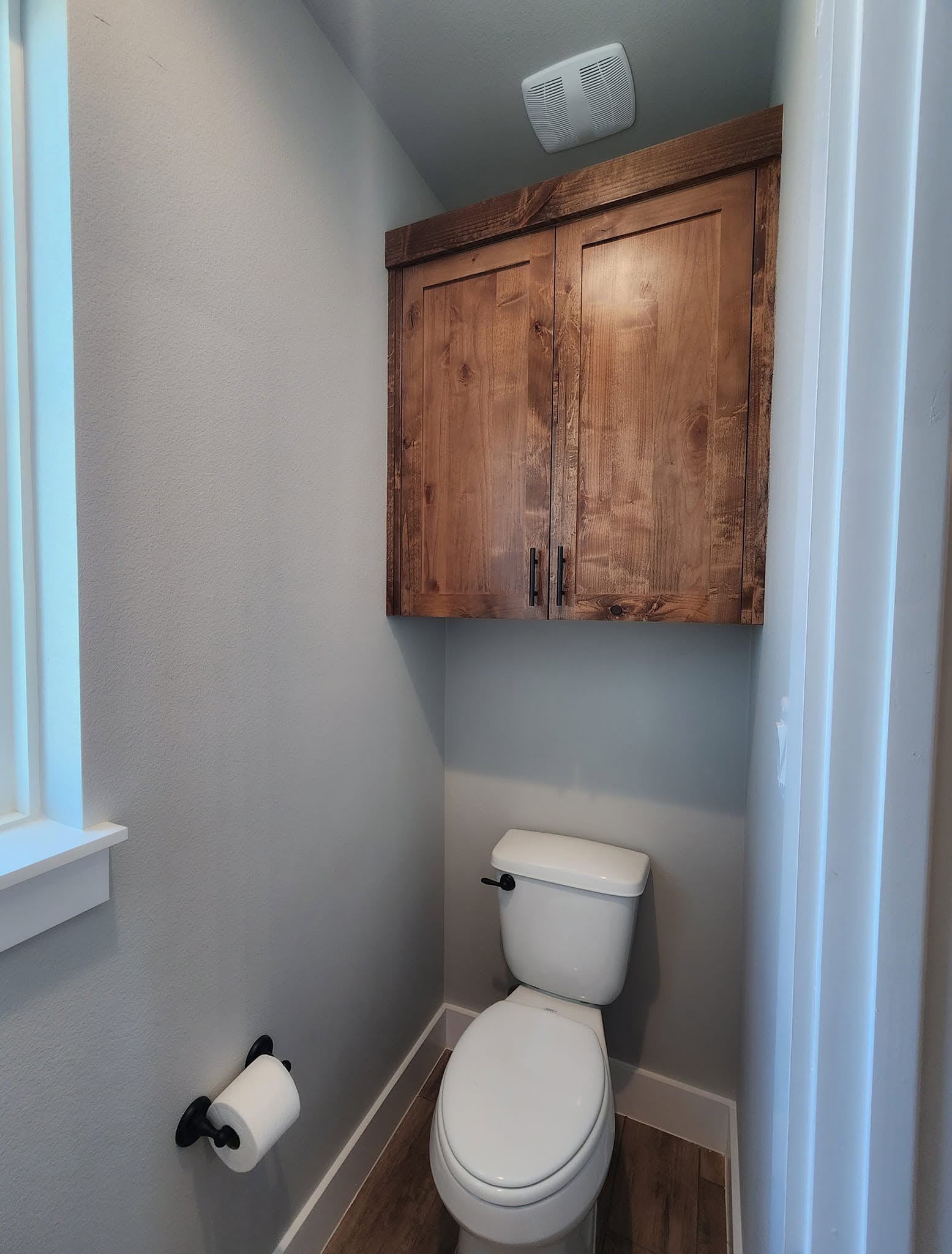 Custom bathroom vanity by Wooden Woodworks in Central Texas