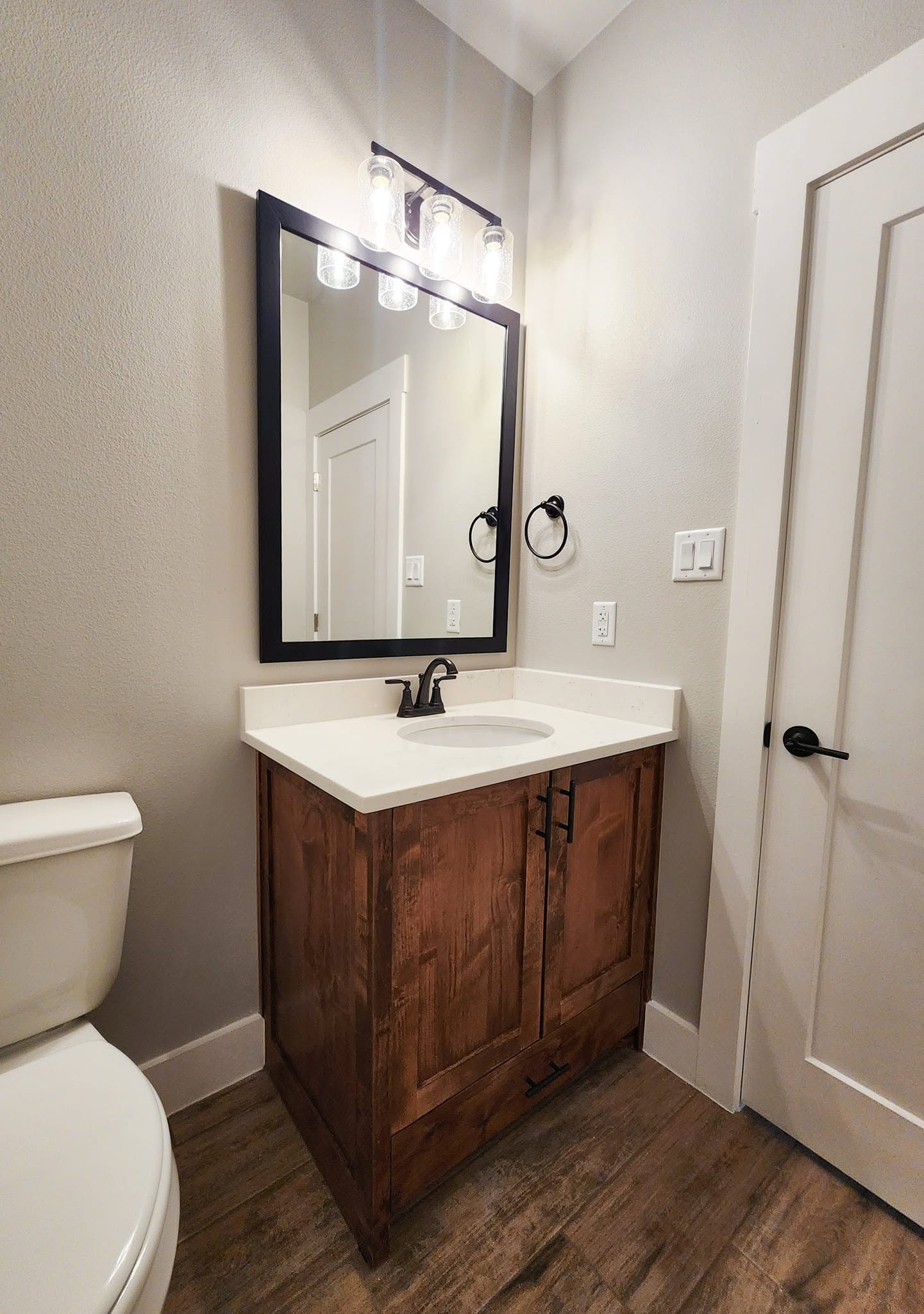 Custom bathroom vanity by Wooden Woodworks in Central Texas
