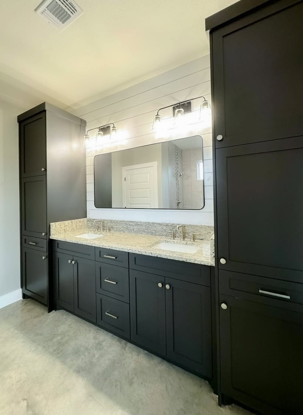 Custom bathroom vanity by Wooden Woodworks in Central Texas