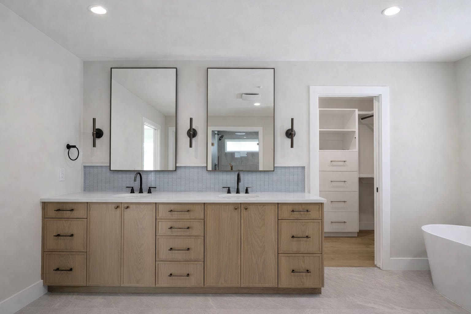 Custom bathroom vanity by Wooden Woodworks in Central Texas