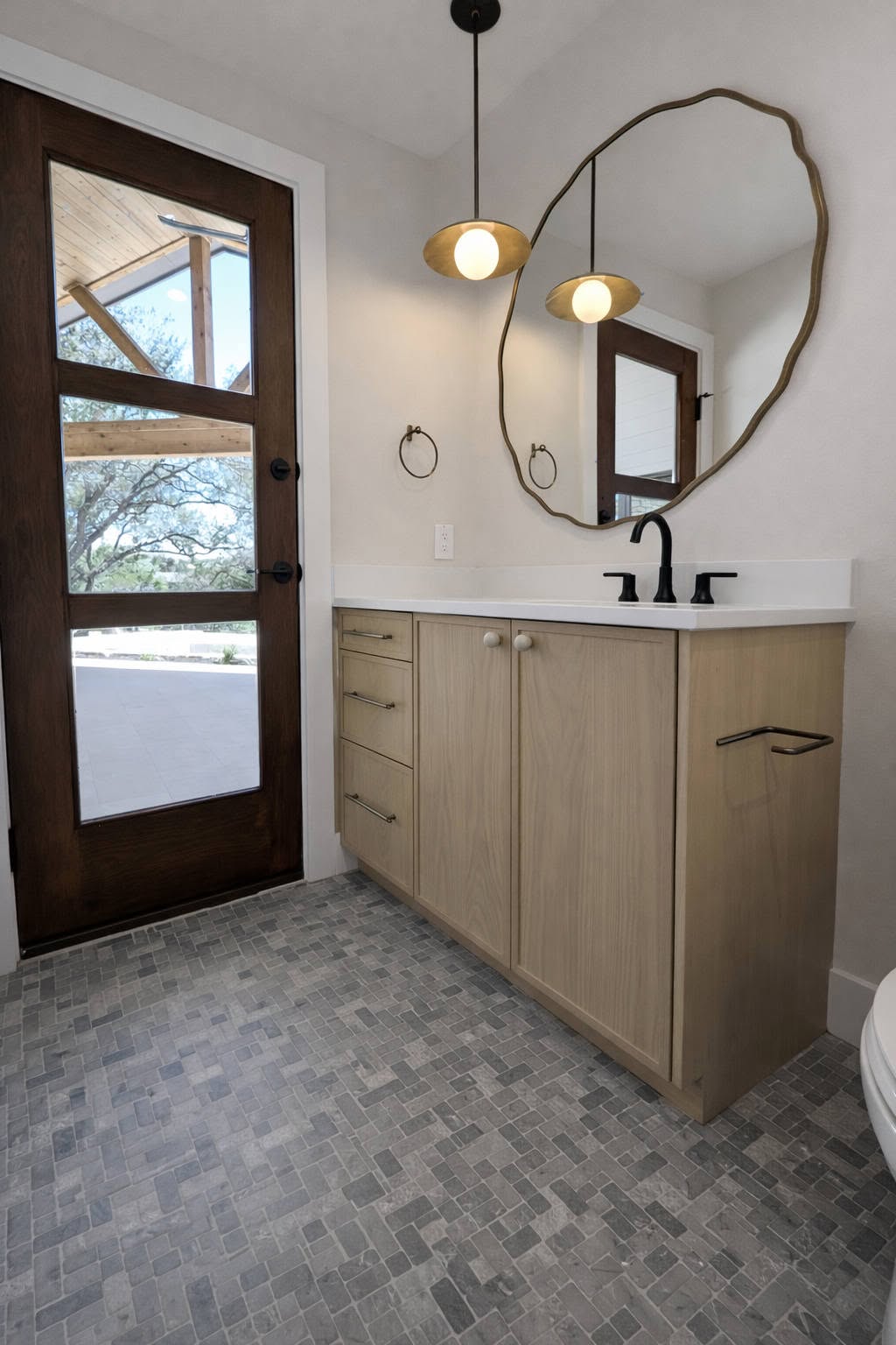 Custom bathroom vanity by Wooden Woodworks in Central Texas